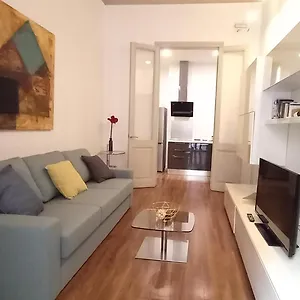 https://ronda-sant-pere-with-terrace.topbarcelonahotels.com